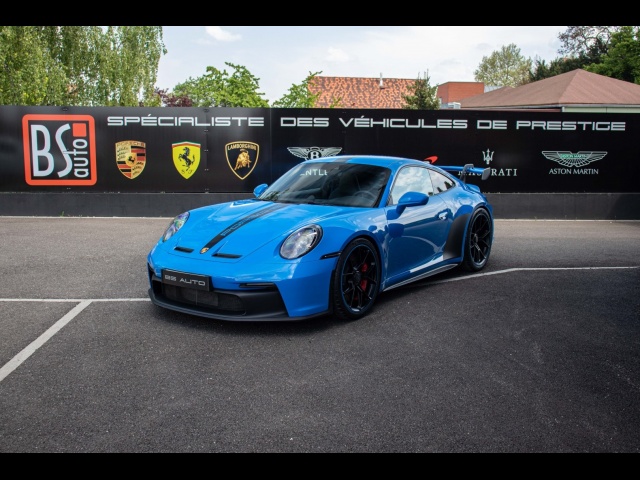 PORSCHE 992 GT3 Bleu Requin 3190km