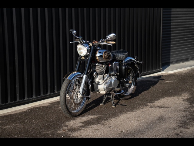 ROYAL ENFIELD Classic 500 Chrome - Mono-cylindre 500cc - 27ch - ETAT PARFAIT !