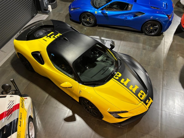 FERRARI SF90 STRADALE ASSETTO FIORANO - V8 bi-turbo - 1000ch - PREMIERE MAIN !
